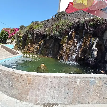 White Konukevi Peniche