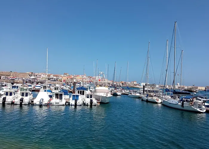 White * Peniche
