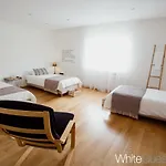 Guest house White *