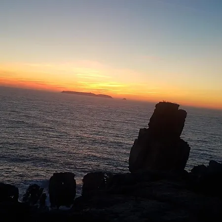 بيت ضيافة White